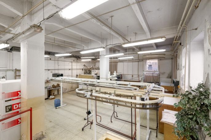 Prodej, Sklad, Jílové