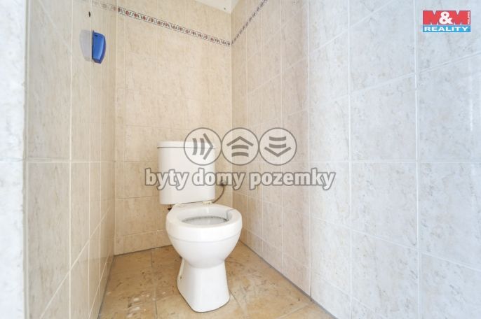 Pronájem, Obchod a služby, Nýřany