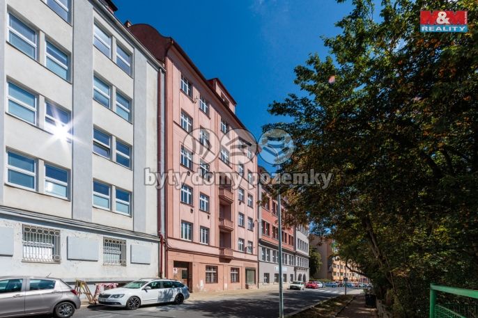 Prodej, Byt 3+1, Karlovy Vary