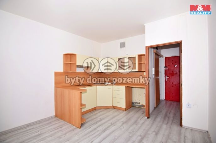 Pronájem, Byt 1+1, Děčín