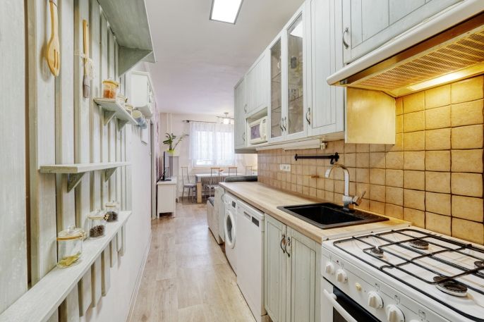 Prodej, Byt 2+1, Karlovy Vary