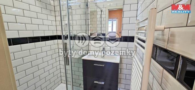 Pronájem, Byt 3+1, Pardubice