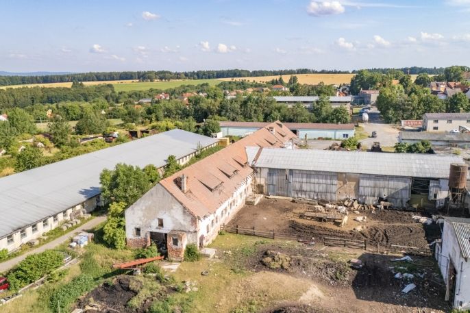 Prodej, Provozní plocha, Obora