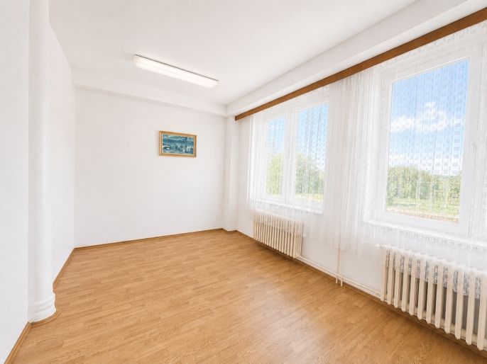 Pronájem, Kancelářský prostor, Leština u Světlé