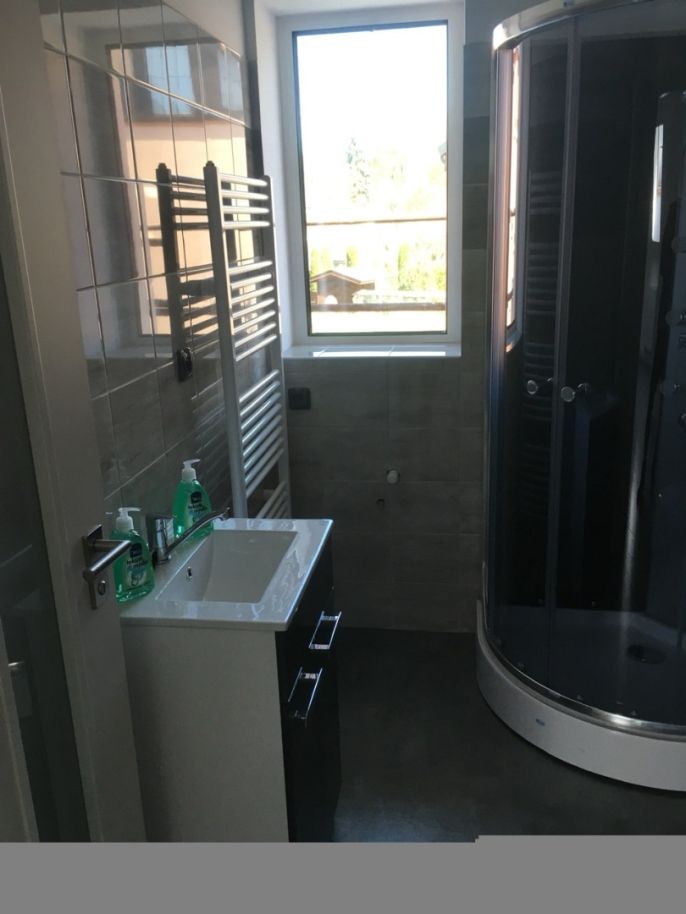 Pronájem, Obchod a služby, Rožnov pod Radhoštěm