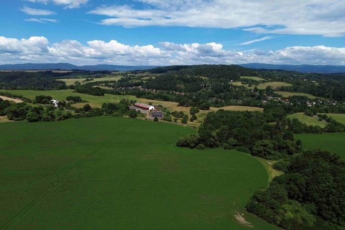 Prodej, Pole, Šemnice