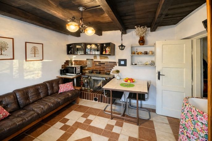 Prodej, Chata, Písek