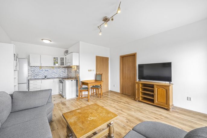 Pronájem, Byt 2+kk, Modletice