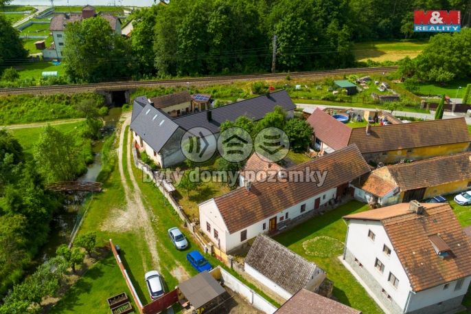 Prodej, Zemědělská usedlost, Čejetice