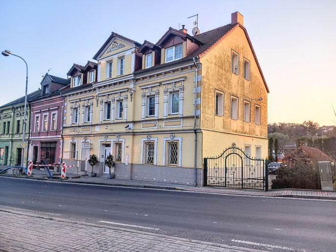 Pronájem, Byt 1+1, Loket