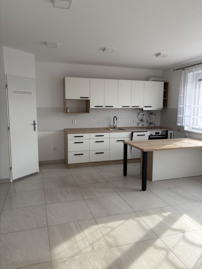 Pronájem, Byt 2+kk, Benátky nad Jizerou