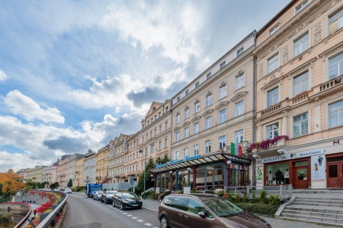 Prodej, Byt 2+kk, Karlovy Vary