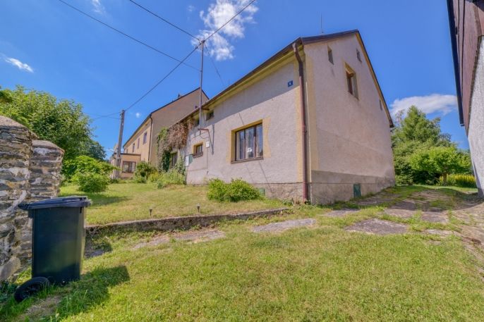 Prodej, Rodinný dům, Prameny