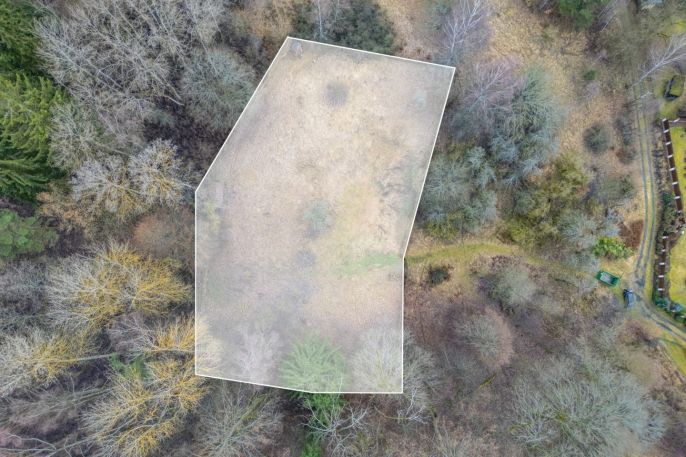 Prodej, Zahrada, Úterý