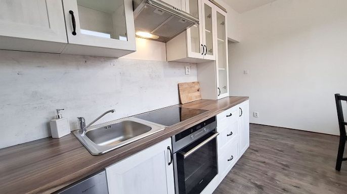 Pronájem, Byt 2+1, Stráž pod Ralskem