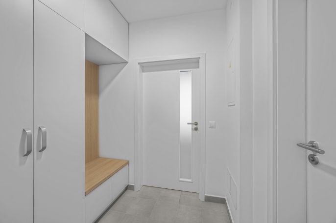 Pronájem, Byt 1+kk, Hradec Králové