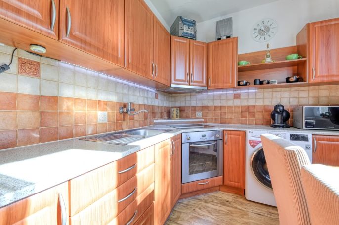 Prodej, Byt 3+1, Tlučná