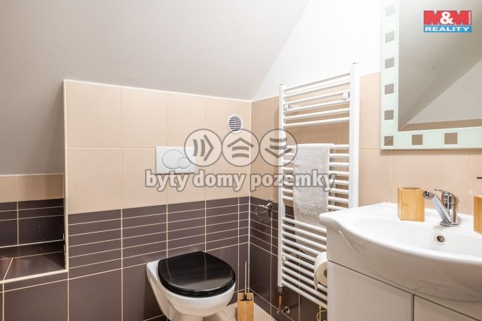 Prodej, Rodinný dům, Chroboly