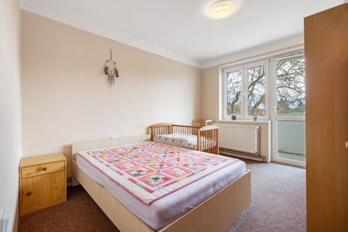 Prodej, Byt 3+1, Bzová