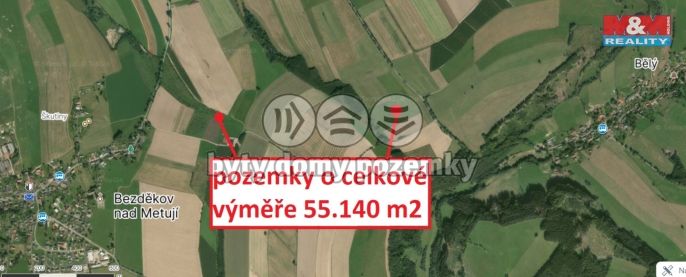 Prodej, Pole, Machov