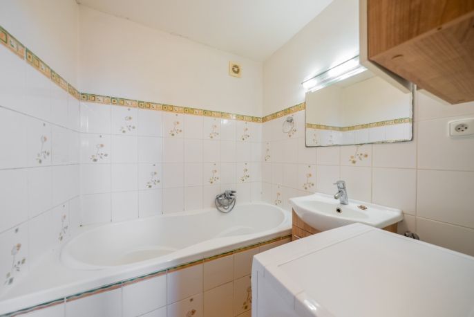 Prodej, Byt 3+1, Práče