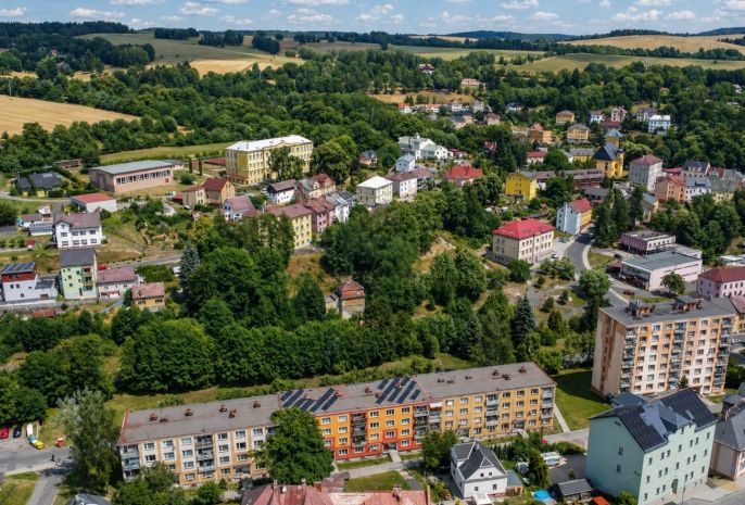 Pronájem, Byt 1+1, Luby