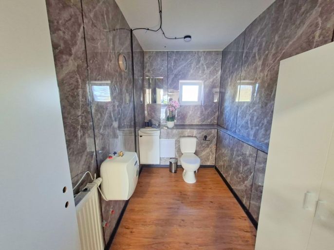 Pronájem, Výrobní objekt, Krupá