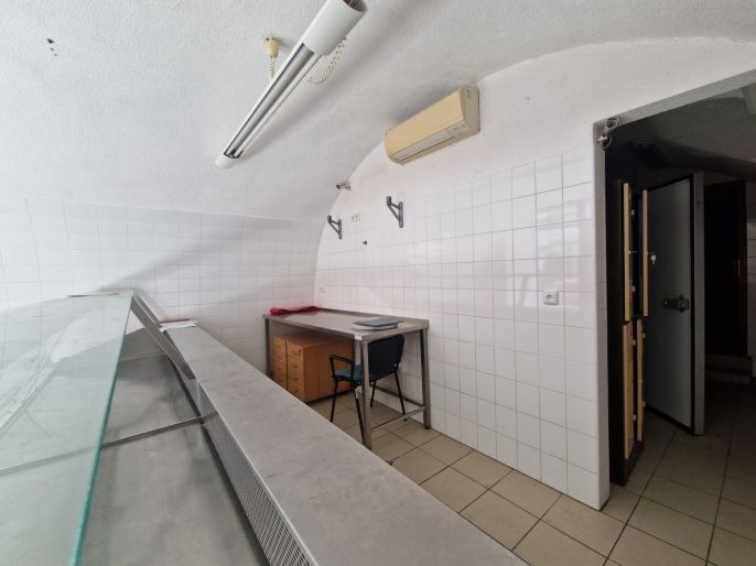 Pronájem, Obchod a služby, Kolín
