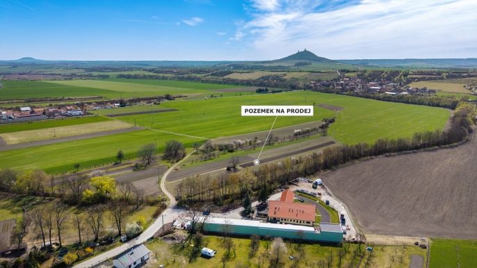 Prodej, Ovocný sad, Třebenice