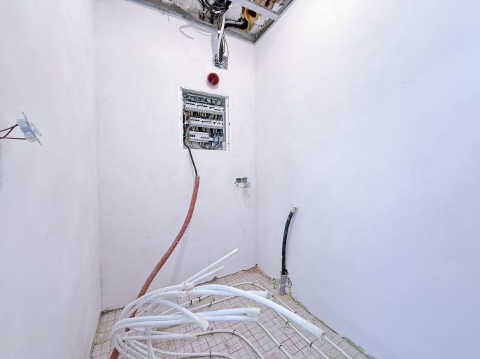 Prodej, Byt 4+kk, Obrataň