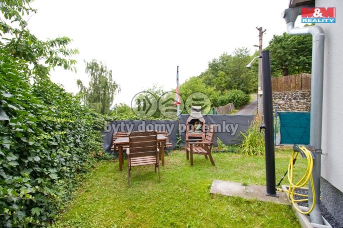 Prodej, Chalupa, Bžany