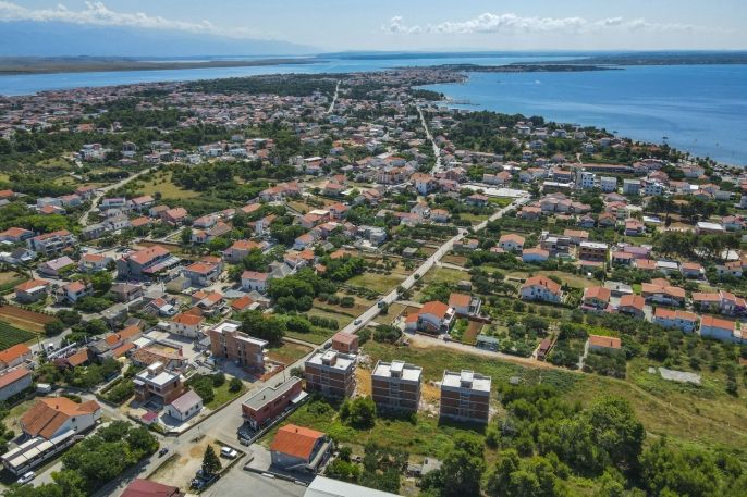 Prodej, Byt 4+kk, Vir