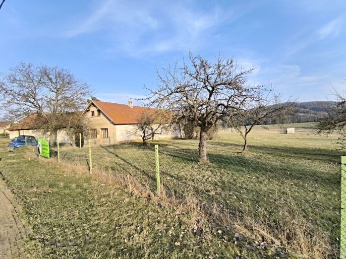 Prodej, Zemědělská usedlost, Chlum