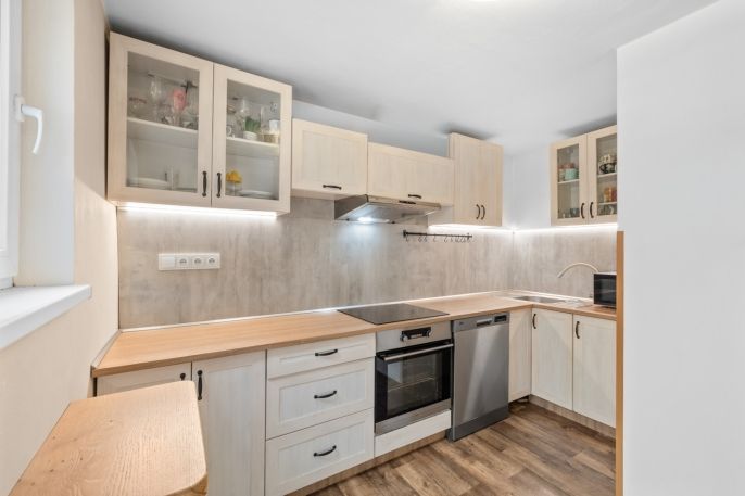 Prodej, Rodinný dům, Lenešice