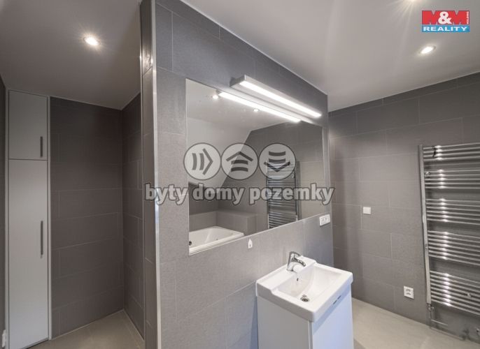 Pronájem, Byt 1+kk, Zákupy