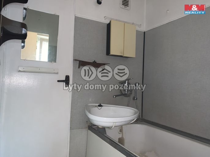 Prodej, Byt 3+1, Oskava