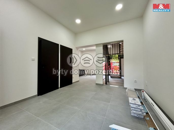 Pronájem, Obchod a služby, Ostrava