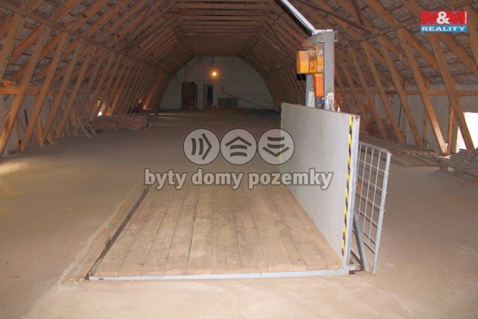 Pronájem, Sklad, Ostružno