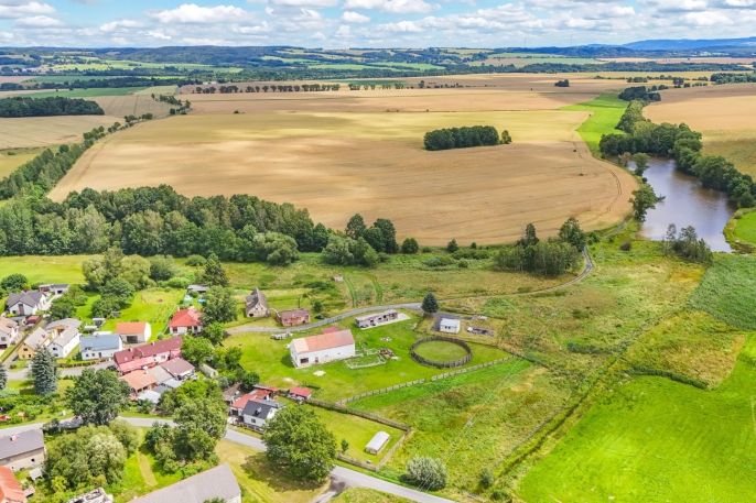 Prodej, Zemědělský objekt, Křižovatka