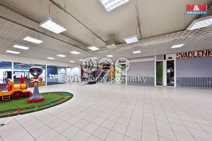 Pronájem, Obchod a služby, Děčín