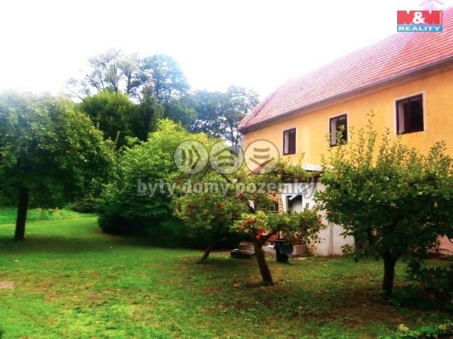 Prodej, Pole, Blatno