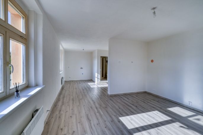 Prodej, Byt 1+kk, Karlovy Vary