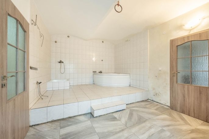 Prodej, Zemědělská usedlost, Strupčice