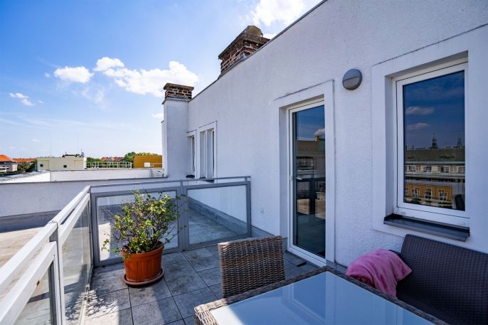 Pronájem, Byt 1+kk, Pardubice