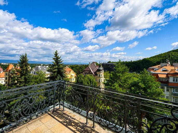 Prodej, Byt 4+kk, Karlovy Vary