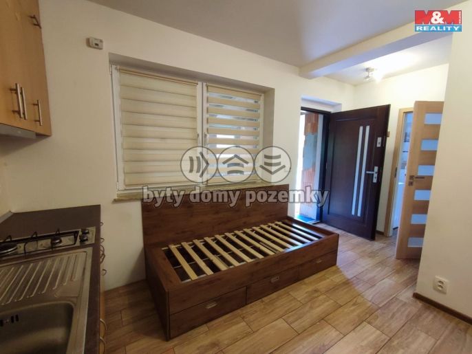 Pronájem, Byt 1+kk, Třinec