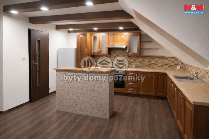 Pronájem, Byt 1+kk, Svinařov