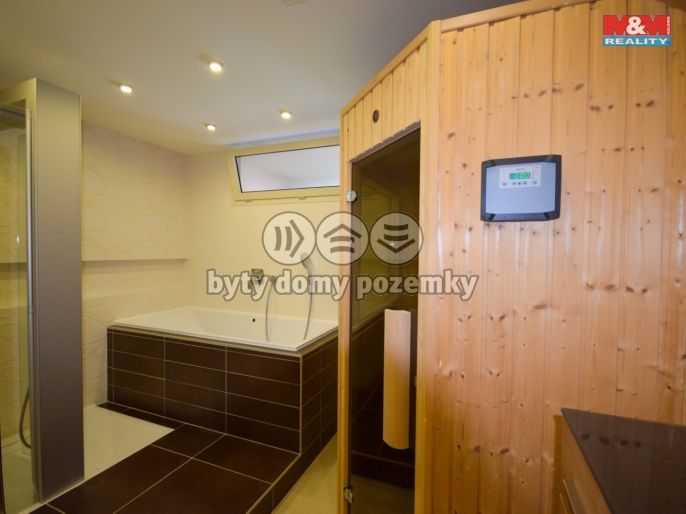 Prodej, Byt 5+1 a větší, Krnov