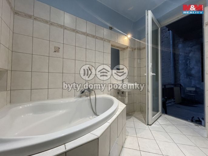 Pronájem, Byt 4+1, Olomouc