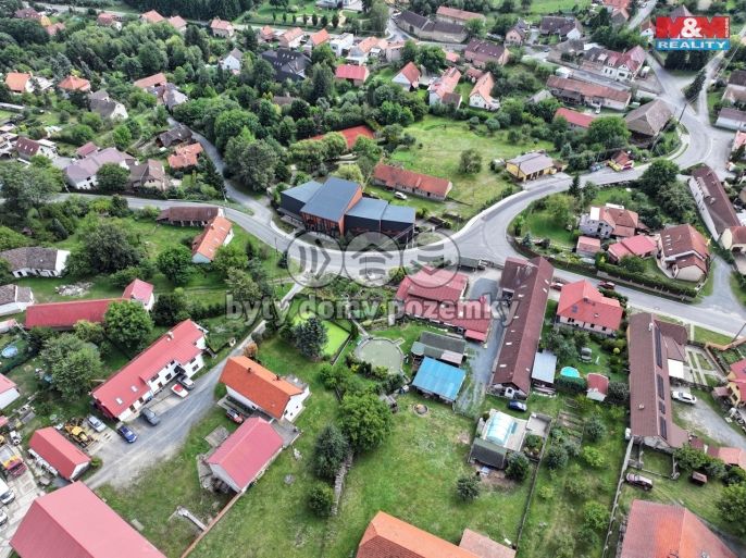 Prodej, Obchod a služby, Okrouhlo